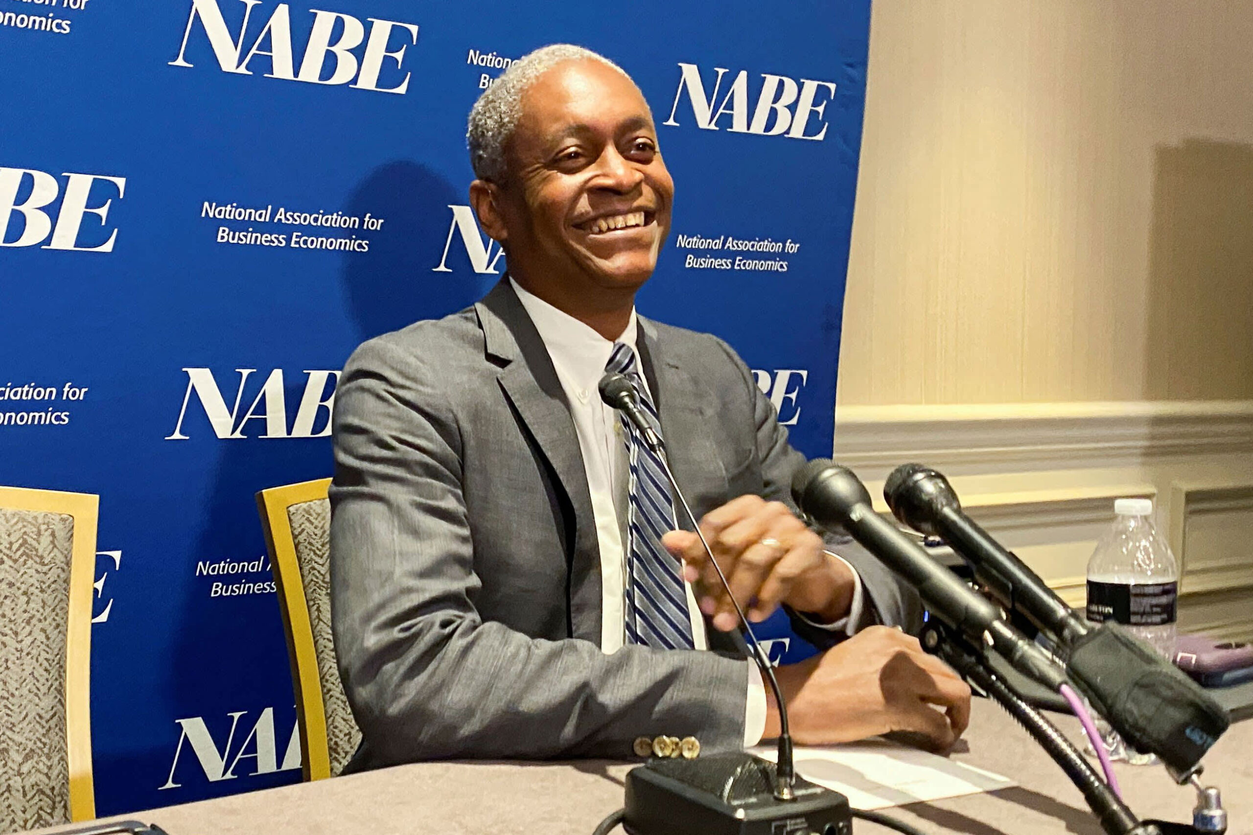 The Fed's Raphael Bostic does not expect interest rate cuts before "end of 2024."