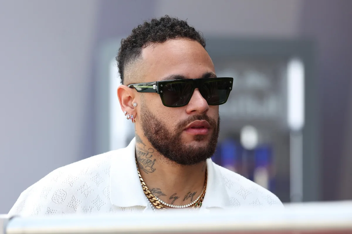Neymar referred a case to the labor court in connection with the undocumented employment of an unregistered household worker for 60 hours a week - Get French Football News